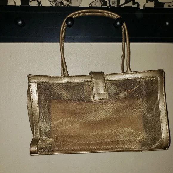 Susan gail gold mesh with detachable interior bag - Picture 2 of 7